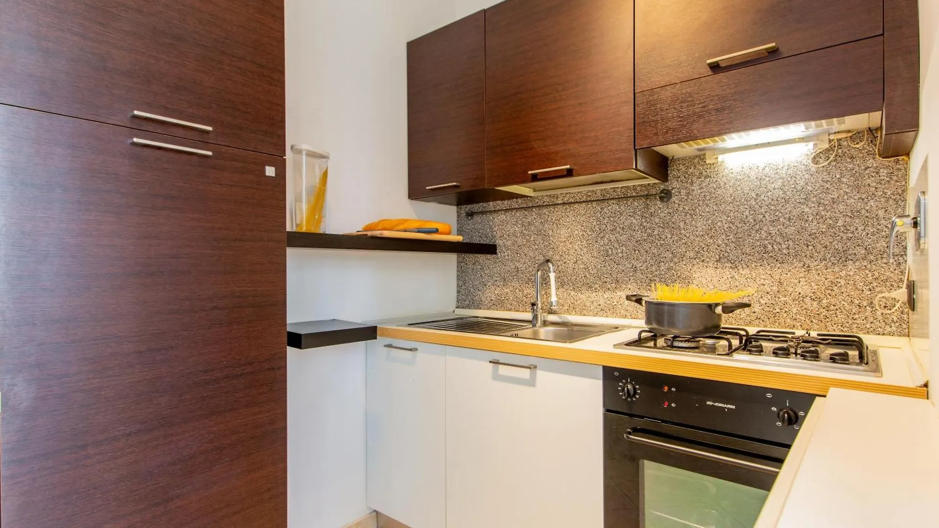 Appartamenti Desi Riccione Apartament