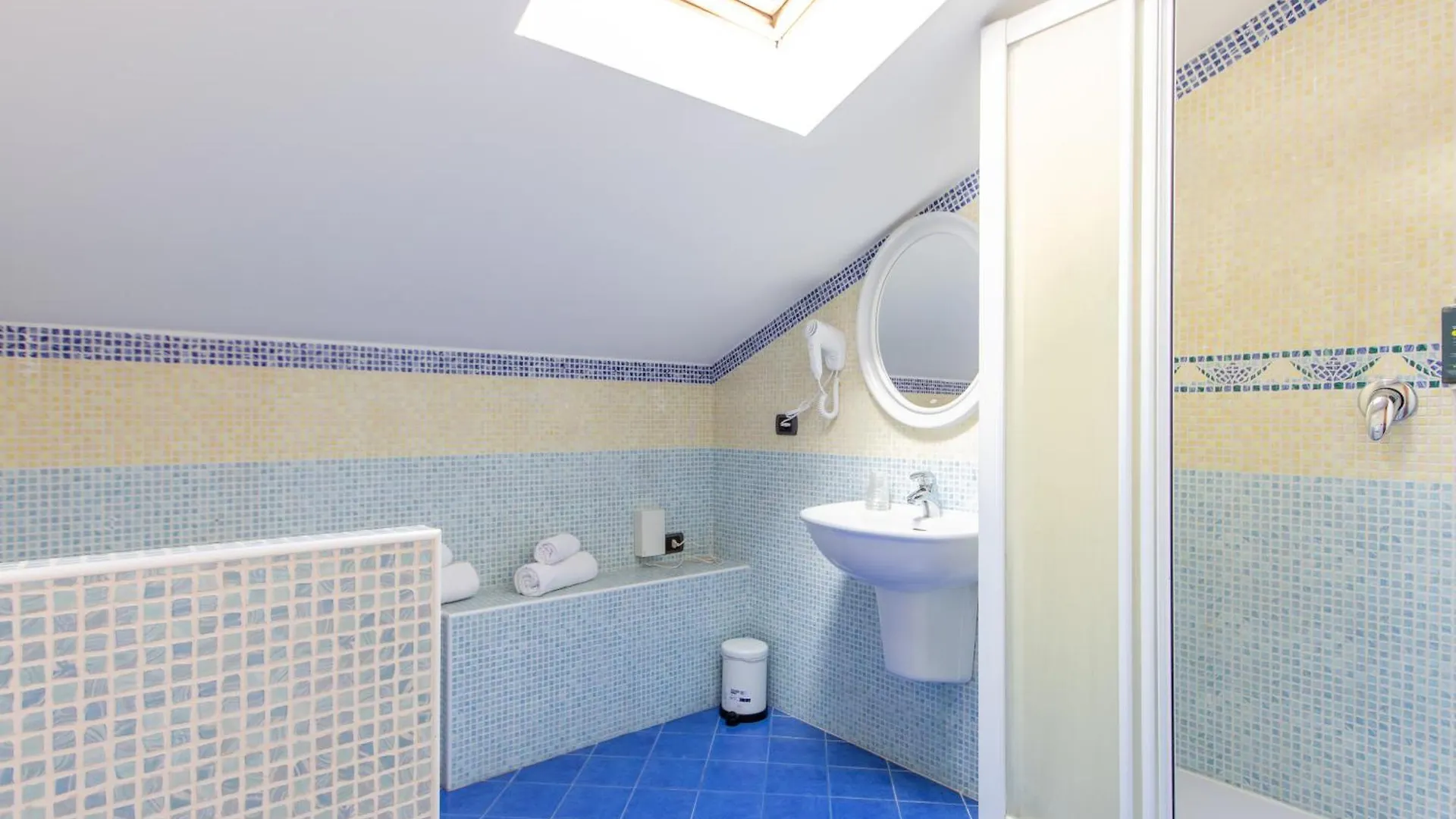 Appartamenti Desi Riccione Apartament